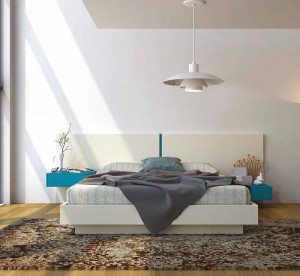 Dormitorio gris y blanco moderno en Zaragoza